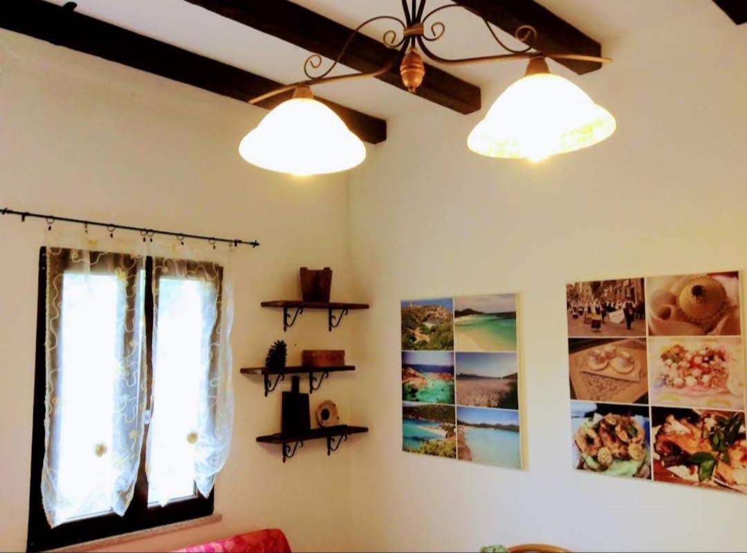 B&B Su Frori Arrubiu Teulada Bagian luar foto