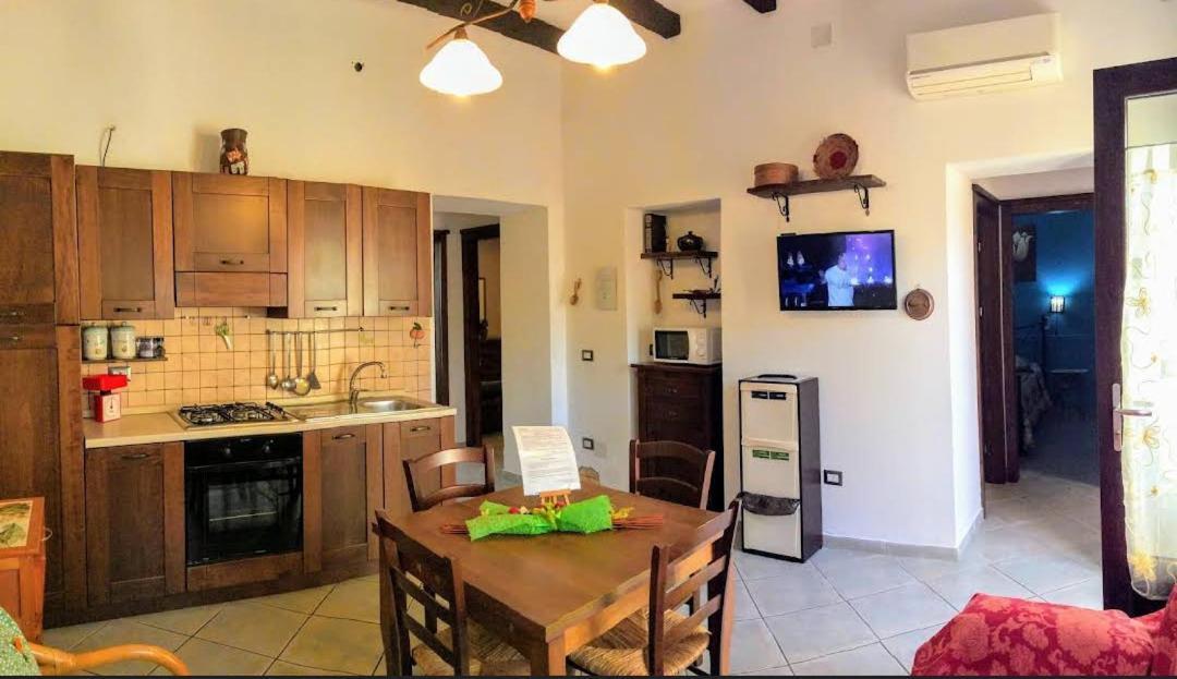 B&B Su Frori Arrubiu Teulada Bagian luar foto