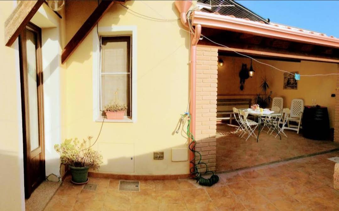 B&B Su Frori Arrubiu Teulada Bagian luar foto